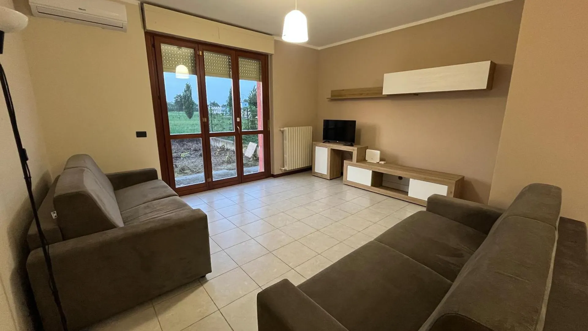 Casa Girasole Διαμέρισμα Bertonico